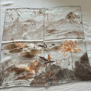 New reversible Square 25inch Elegant Floral Silk Scarf